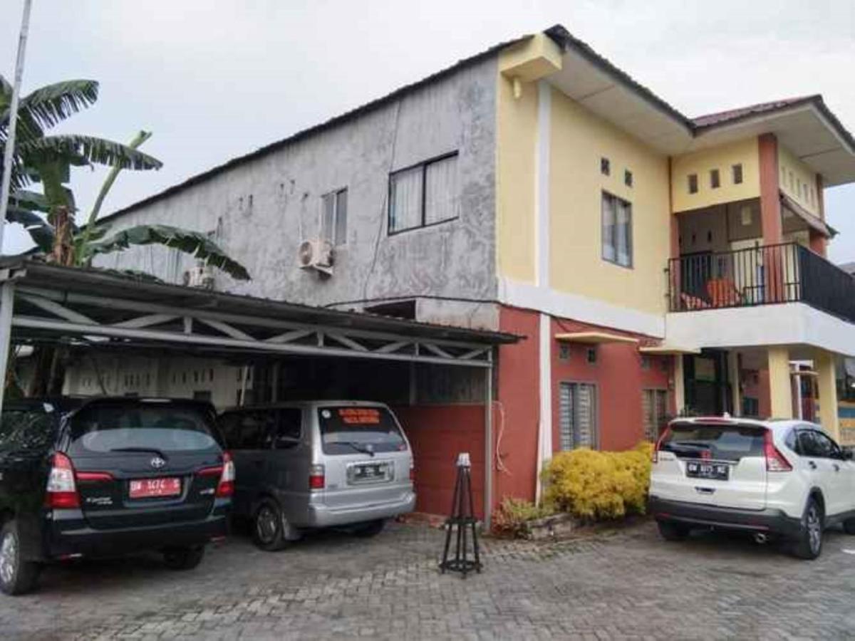 Penginapan Syariah Parit  Zewnętrze zdjęcie